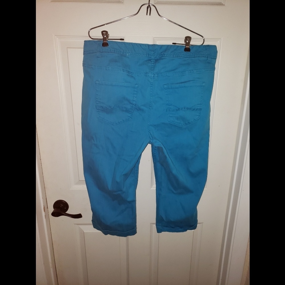 Blue capris - Picture 2 of 3